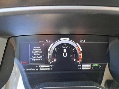 Used 2024 Toyota Tundra Limited AWD/4WD image 14