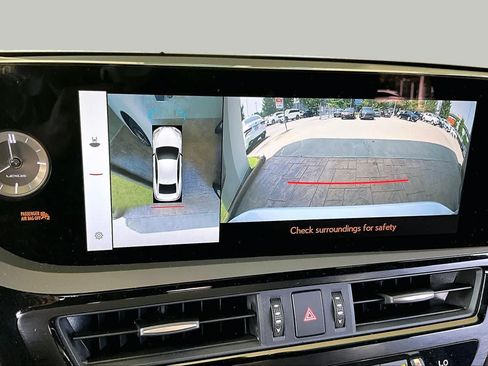 Used 2024 Lexus ES 300h Ultra Luxury w/ Accessory Package (Z2) FWD image 24