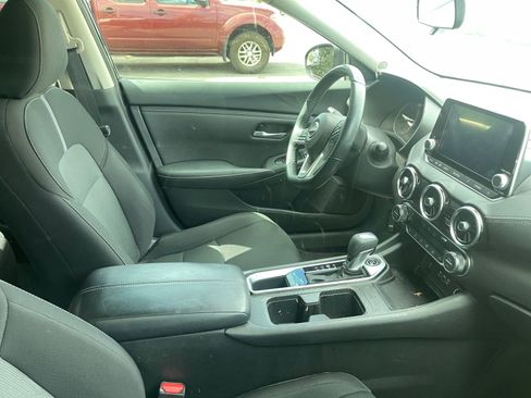 Used 2024 Nissan Sentra SV w/ All-Weather Package FWD image 11