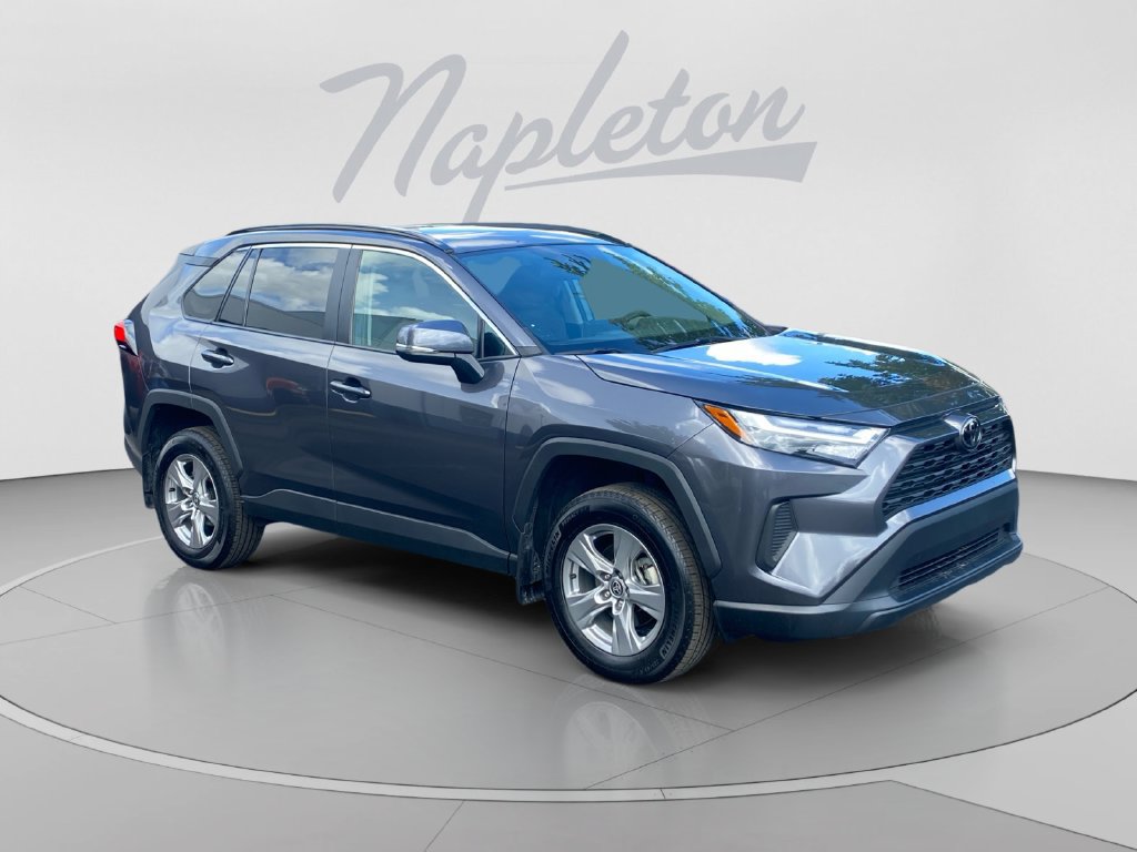 Used 2024 Toyota RAV4 XLE w/ Convenience Package FWD image 8