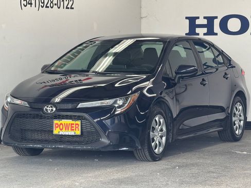 Used 2020 Toyota Corolla LE FWD image 7