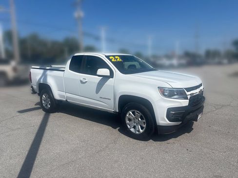 Used 2022 Chevrolet Colorado LT w/ Fleet Safety Package RWD image 11