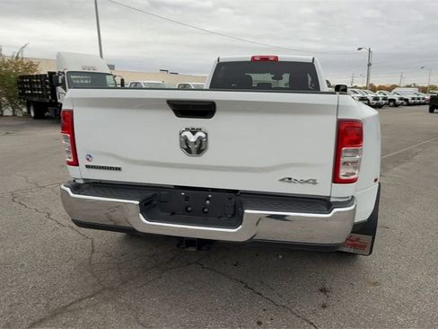 Used 2024 RAM 3500 Big Horn image 7