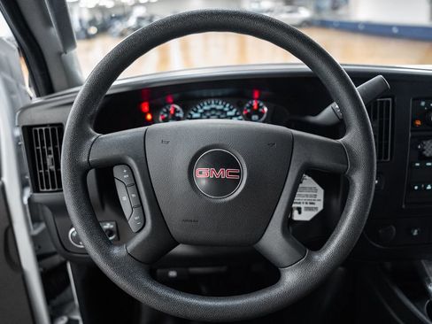 Used 2024 GMC Savana 2500 w/ Driver Convenience Package image 33