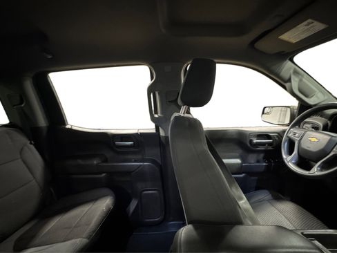 Used 2020 Chevrolet Silverado 1500 Custom w/ Custom Value Package image 37