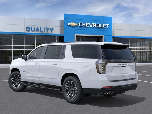 New 2026 Chevrolet Suburban Z71 w/ Comfort Package AWD/4WD image 27