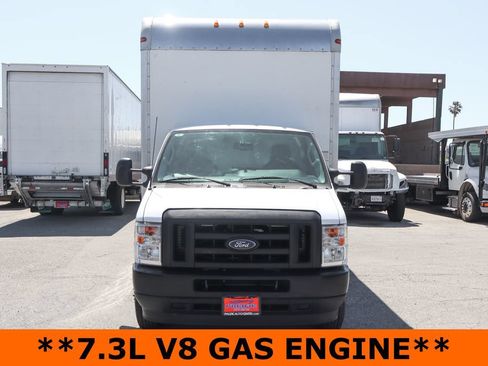 Used 2024 Ford E-450 and Econoline 450 Super Duty w/ Power Windows & Locks Group RWD image 3