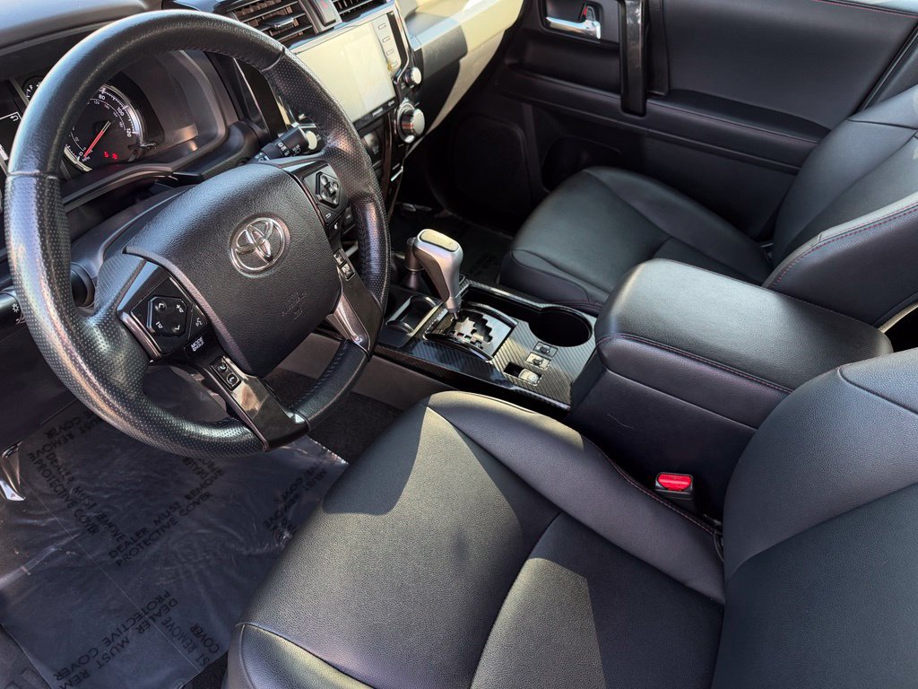 Used 2024 Toyota 4Runner TRD Off-Road Premium AWD/4WD image 18