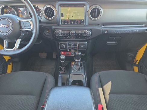 Used 2018 Jeep Wrangler Unlimited Rubicon AWD/4WD image 33