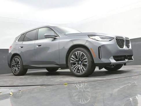 New 2026 BMW X3 xDrive30 w/ Premium Package image 34