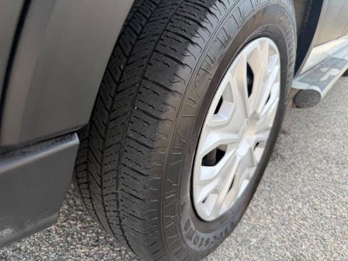 Used 2019 Ford Transit 250 130 Low Roof w/ Exterior Upgrade Package image 41