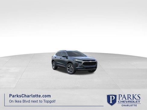 New 2026 Chevrolet Trax LT image 1