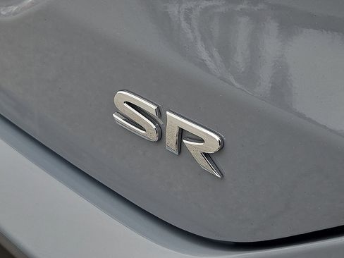 Used 2024 Nissan Kicks SR w/ SR Premium Package image 8