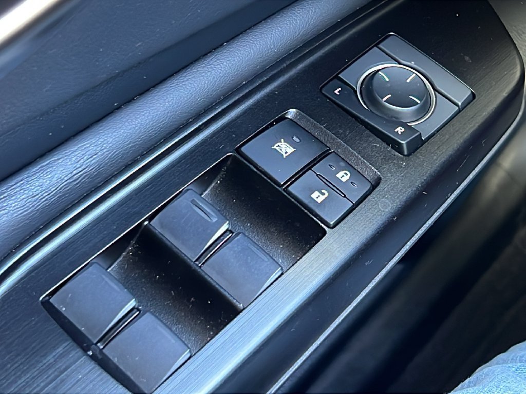 Used 2019 Lexus ES 350 w/ Premium Package FWD image 18