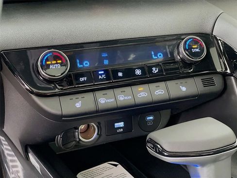 New 2026 Hyundai Elantra SEL Sport Premium image 12