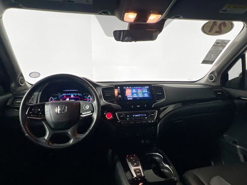 Used 2021 Honda Pilot Touring image 29