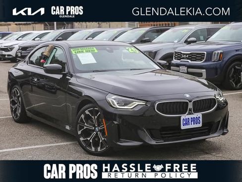 Used 2025 BMW 230i Coupe w/ Premium Package RWD image 1