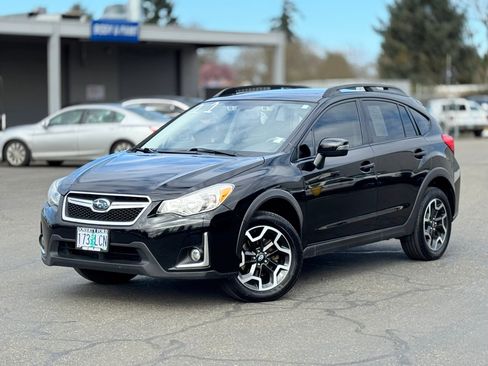Used 2016 Subaru Crosstrek 2.0i Limited image 4