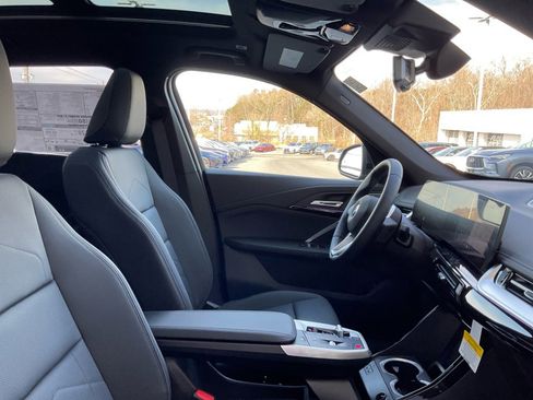 New 2026 BMW X1 xDrive28i w/ Convenience Package image 30