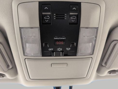 Used 2018 Lexus GX 460 Premium w/ Premium Package AWD/4WD image 22