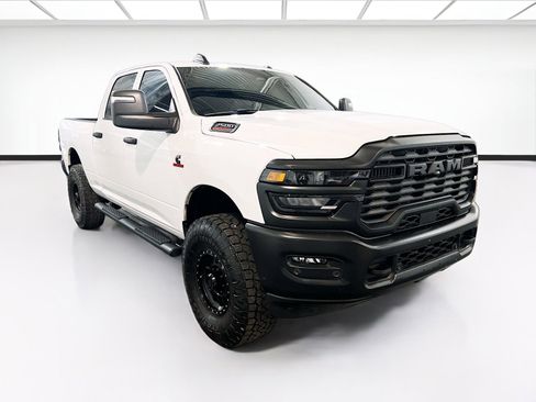 Used 2025 RAM 2500 Tradesman AWD/4WD image 3