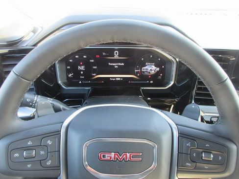 New 2026 GMC Sierra 1500 Elevation AWD/4WD image 17