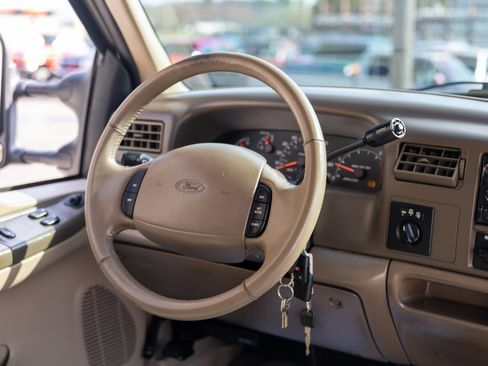 Used 2000 Ford F250 XL image 36