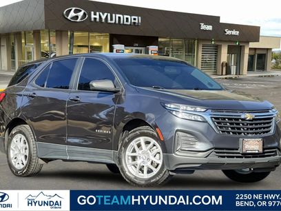 Used 2022 Chevrolet Equinox LS w/ LS Convenience Package