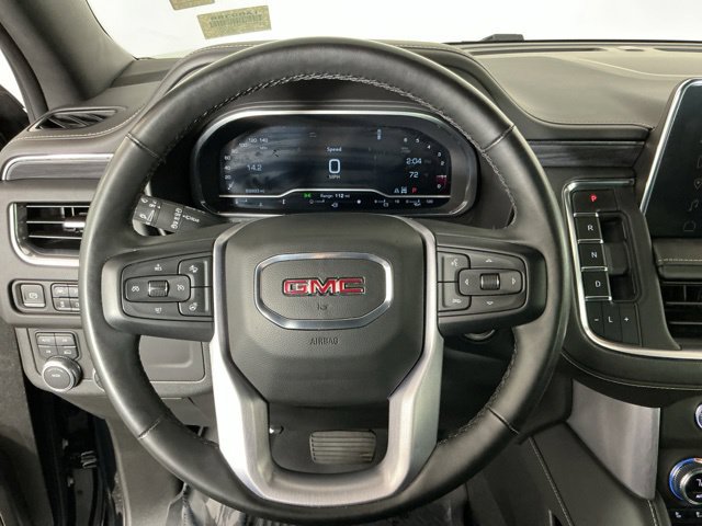 Used 2023 GMC Yukon XL SLT w/ SLT Premium Package AWD/4WD image 16