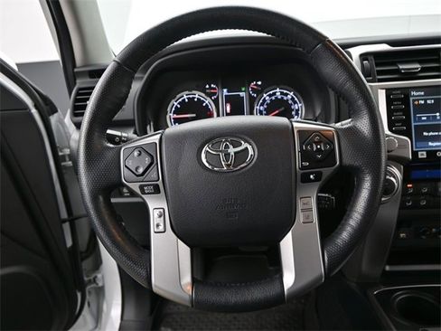 Used 2024 Toyota 4Runner Limited image 6