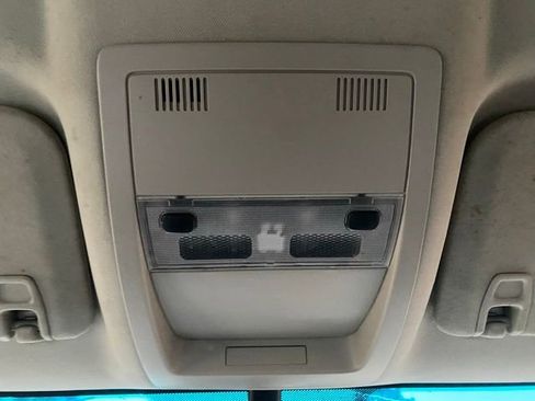 Used 2013 Chevrolet Silverado 2500 LT image 21