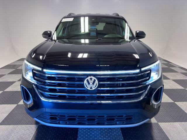 Certified 2024 Volkswagen Atlas SE FWD image 2