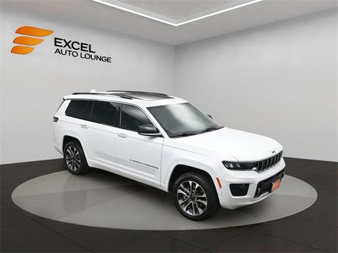 Used 2021 Jeep Grand Cherokee L Overland w/ Advanced Protech Group III image 52