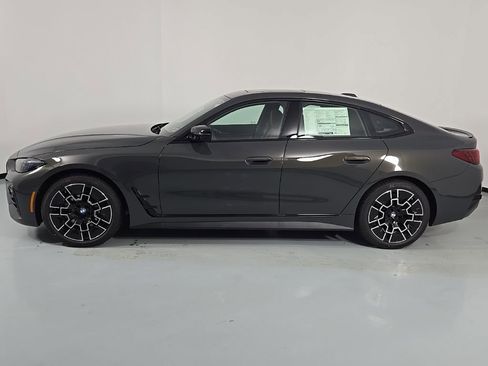 New 2026 BMW 430i xDrive w/ M Sport Package image 4