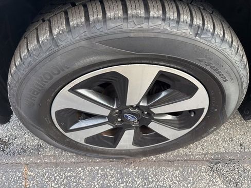 Used 2018 Subaru Forester 2.5i Premium image 5