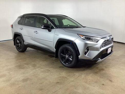 Used 2020 Toyota RAV4 XSE AWD/4WD image 5