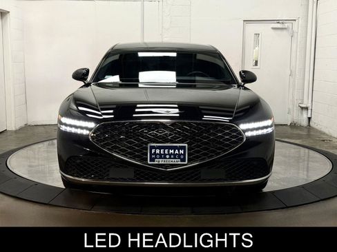 Used 2023 Genesis G90 3.5T AWD/4WD image 3