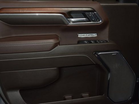Used 2024 GMC Sierra 1500 Denali w/ Technology Package image 48