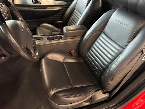 Used 2002 Ford Thunderbird Deluxe image 13