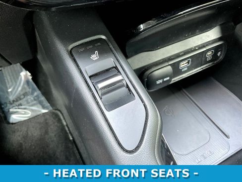 Used 2023 Kia Telluride S FWD image 37