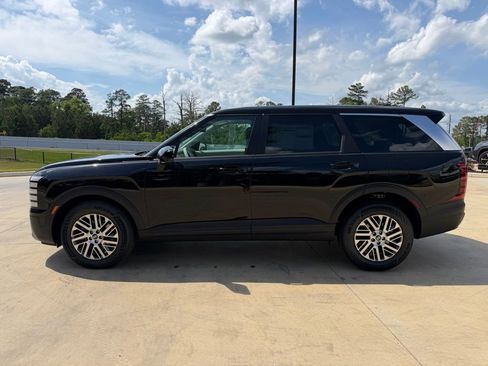 New 2026 Hyundai Palisade SE FWD image 2