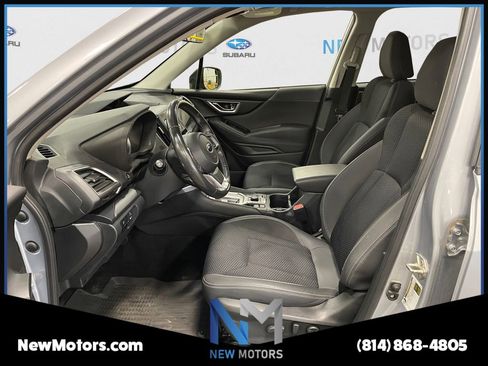 Used 2021 Subaru Forester Premium AWD/4WD image 9