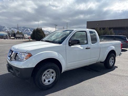 Used 2019 Nissan Frontier S image 7