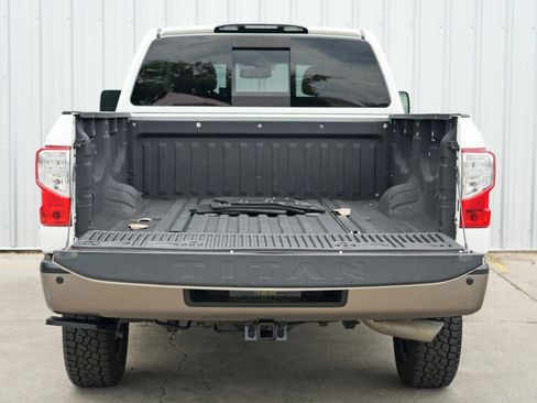 Used 2016 Nissan Titan Platinum Reserve image 8