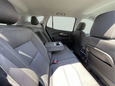 Used 2023 GMC Terrain SLE w/ Driver Convenience Package AWD/4WD image 19