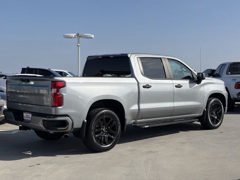 Used 2023 Chevrolet Silverado 1500 Custom RWD image 3