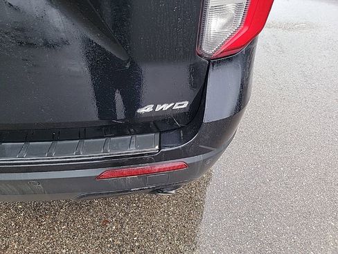 Used 2022 Ford Explorer ST-Line image 7