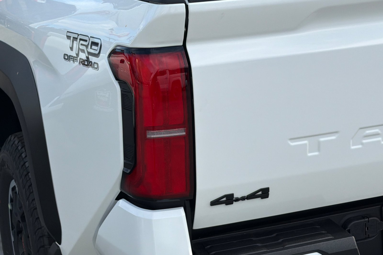 Certified 2026 Toyota Tacoma TRD Off-Road AWD/4WD image 30