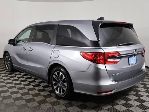 Used 2023 Honda Odyssey EX-L image 9
