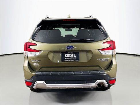 Used 2022 Subaru Forester Touring w/ Popular Package #3 AWD/4WD image 12